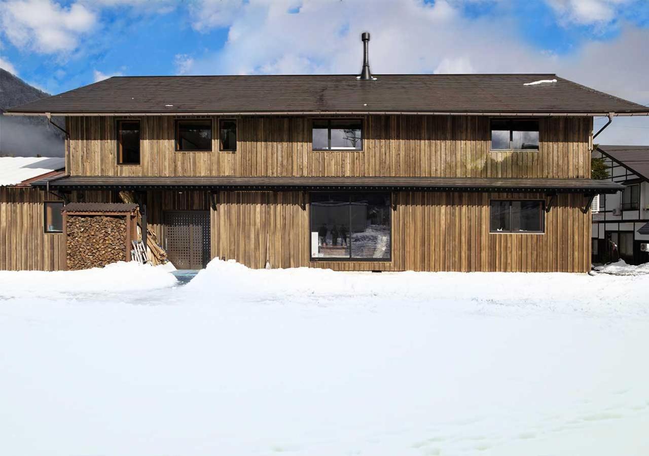 Hotel 白馬の黒馬　Darkhorse @Hakuba Exterior foto